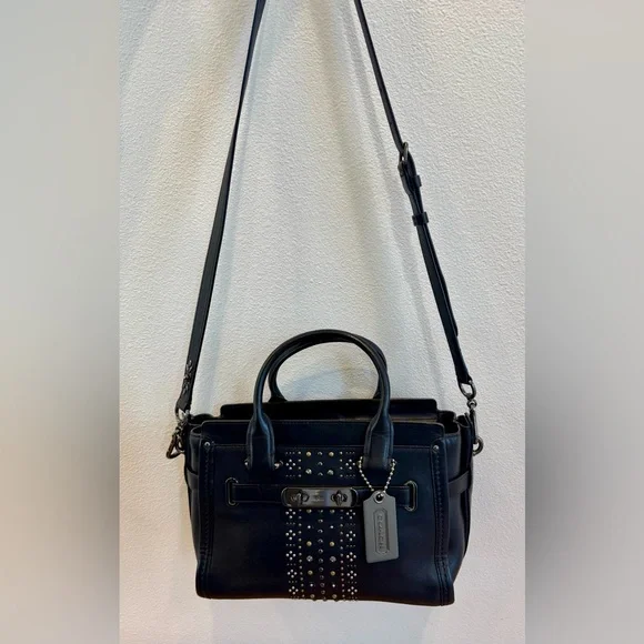 Coach Swagger Studded Black EUC - Picture 10 of 13